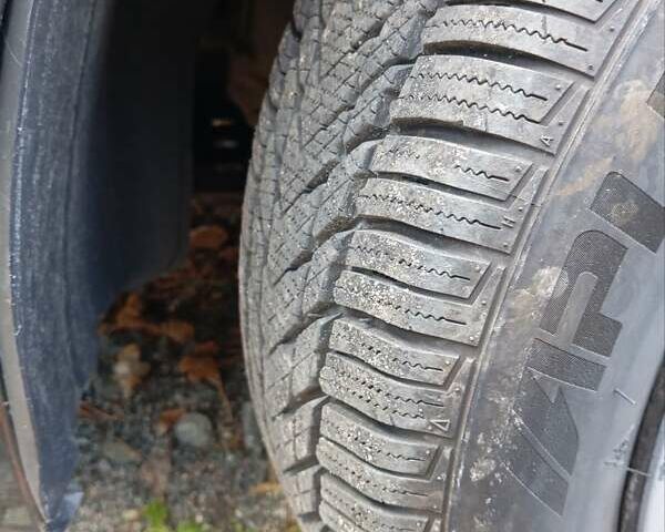 Деу Ланос 2006 у Буче на Automoto.ua Чорний Деу Ланос, об'ємом двигуна 1.5 л та пробігом 410 тис. км за 2250 $, фото 11 на Automoto.ua