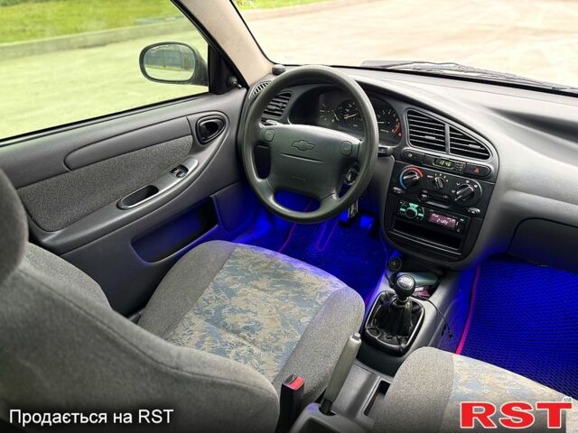 Чорний Деу Ланос, об'ємом двигуна 1.5 л та пробігом 240 тис. км за 2750 $, фото 9 на Automoto.ua