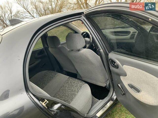 Деу Ланос 2007 у Тернополі на Automoto.ua Чорний Деу Ланос, об'ємом двигуна 1.5 л та пробігом 219 тис. км за 2100 $, фото 1 на Automoto.ua