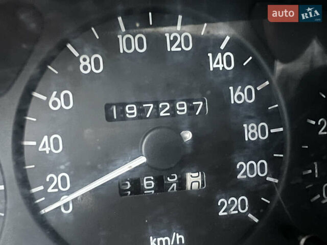 Черный Дэу Ланос, объемом двигателя 1.5 л и пробегом 197 тыс. км за 2400 $, фото 14 на Automoto.ua