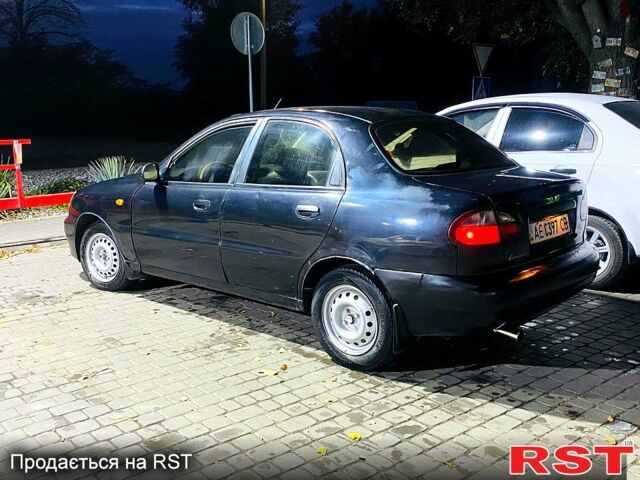 Черный Дэу Ланос, объемом двигателя 1.5 л и пробегом 110 тыс. км за 1780 $, фото 3 на Automoto.ua