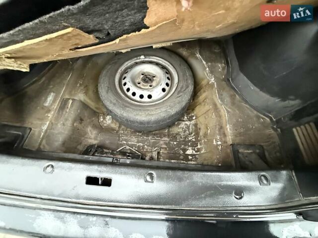 Черный Дэу Ланос, объемом двигателя 0 л и пробегом 150 тыс. км за 1250 $, фото 28 на Automoto.ua