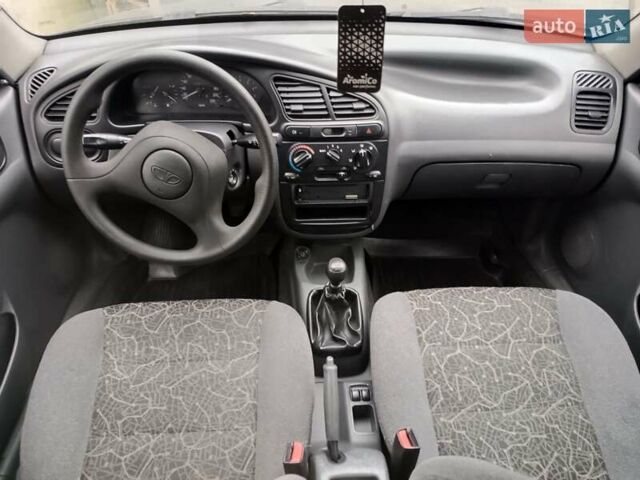 Чорний Деу Ланос, об'ємом двигуна 1.5 л та пробігом 123 тис. км за 2200 $, фото 5 на Automoto.ua