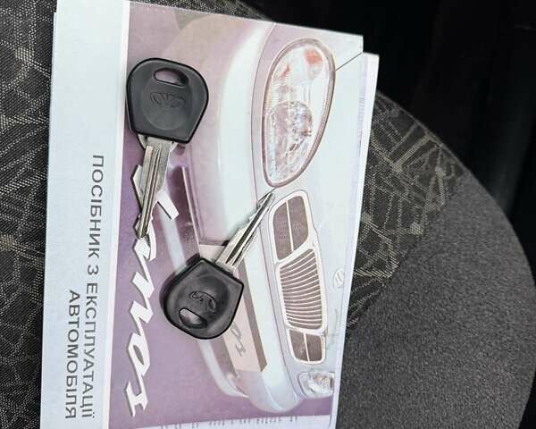 Черный Дэу Ланос, объемом двигателя 0 л и пробегом 150 тыс. км за 1250 $, фото 5 на Automoto.ua