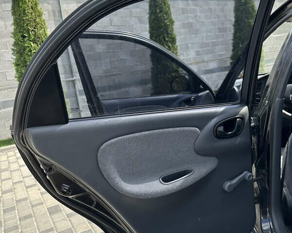 Деу Ланос 2007 у Кропивницькому (Кіровограді) на Automoto.ua Чорний Деу Ланос, об'ємом двигуна 1.5 л та пробігом 180 тис. км за 2899 $, фото 7 на Automoto.ua