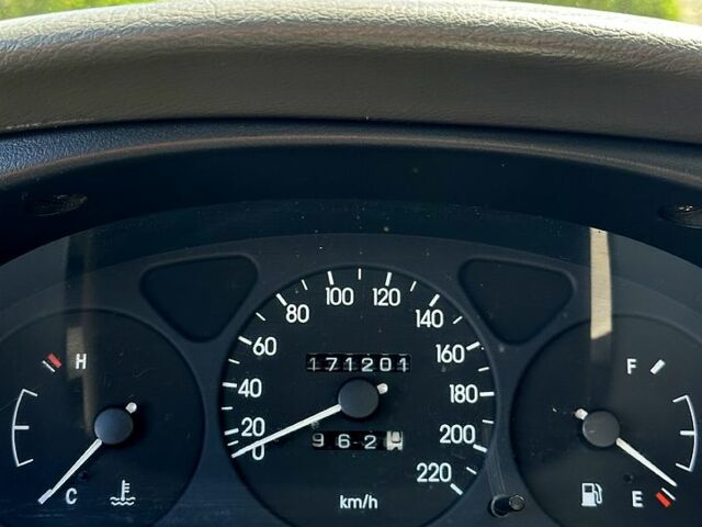 Черный Дэу Ланос, объемом двигателя 1.5 л и пробегом 176 тыс. км за 2899 $, фото 10 на Automoto.ua