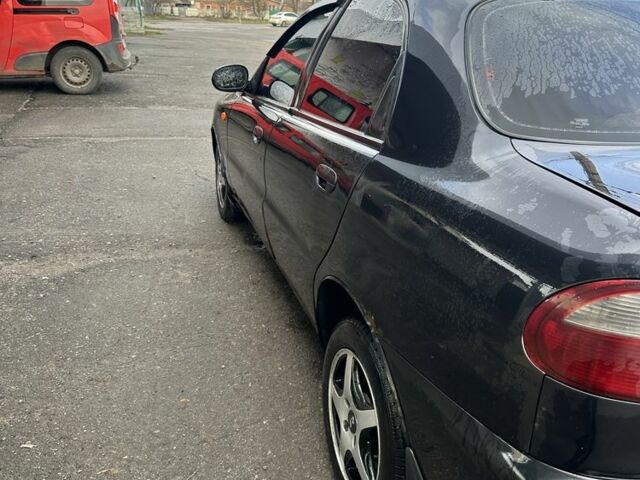 Черный Дэу Ланос, объемом двигателя 1.5 л и пробегом 150 тыс. км за 1700 $, фото 5 на Automoto.ua