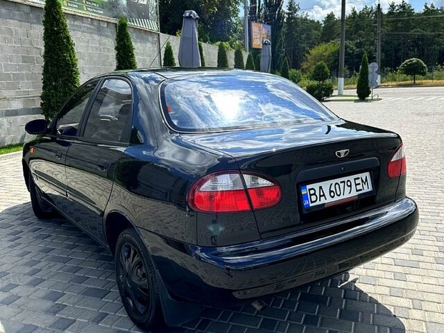 Черный Дэу Ланос, объемом двигателя 1.5 л и пробегом 176 тыс. км за 2899 $, фото 4 на Automoto.ua