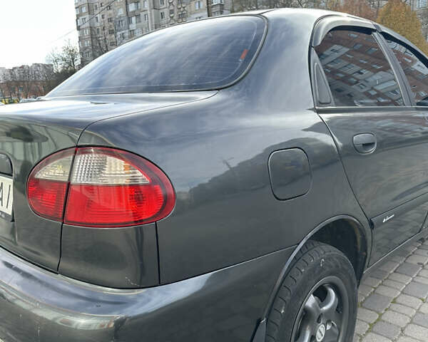 Чорний Деу Ланос, об'ємом двигуна 1.5 л та пробігом 181 тис. км за 1888 $, фото 5 на Automoto.ua