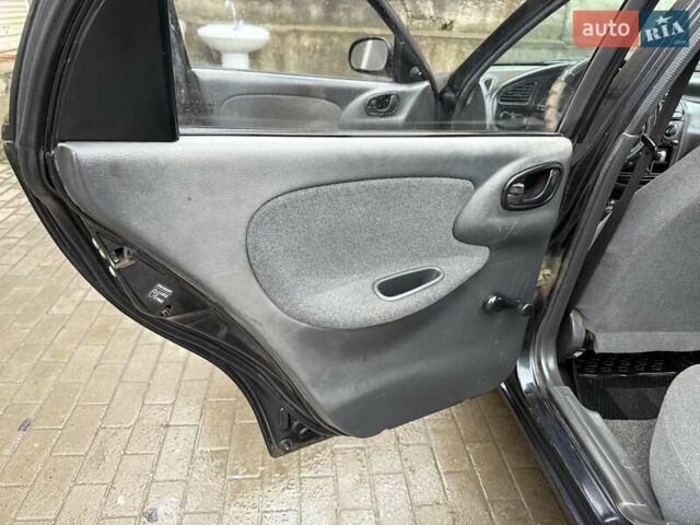 Черный Дэу Ланос, объемом двигателя 0 л и пробегом 150 тыс. км за 1250 $, фото 8 на Automoto.ua