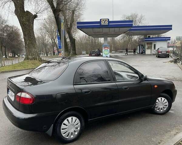 Чорний Деу Ланос, об'ємом двигуна 1.5 л та пробігом 167 тис. км за 2999 $, фото 4 на Automoto.ua
