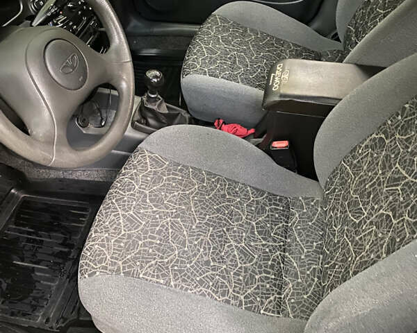 Черный Дэу Ланос, объемом двигателя 1.5 л и пробегом 210 тыс. км за 2700 $, фото 10 на Automoto.ua
