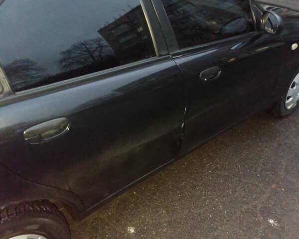 Чорний Деу Ланос, об'ємом двигуна 1.5 л та пробігом 114 тис. км за 2200 $, фото 2 на Automoto.ua