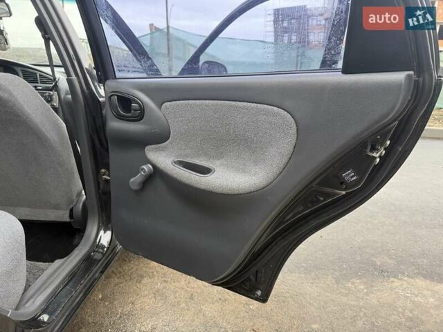 Черный Дэу Ланос, объемом двигателя 1.5 л и пробегом 128 тыс. км за 2999 $, фото 46 на Automoto.ua