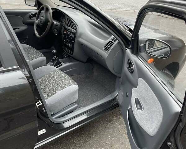 Чорний Деу Ланос, об'ємом двигуна 1.5 л та пробігом 167 тис. км за 2999 $, фото 8 на Automoto.ua