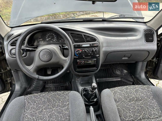 Чорний Деу Ланос, об'ємом двигуна 1.5 л та пробігом 186 тис. км за 2950 $, фото 11 на Automoto.ua