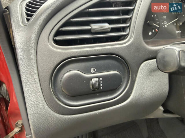 Черный Дэу Ланос, объемом двигателя 1.6 л и пробегом 156 тыс. км за 2400 $, фото 23 на Automoto.ua