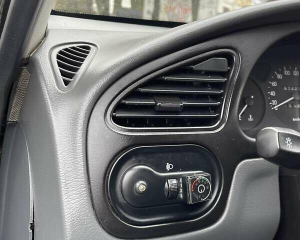 Чорний Деу Ланос, об'ємом двигуна 1.5 л та пробігом 167 тис. км за 2999 $, фото 15 на Automoto.ua