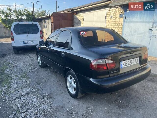 Чорний Деу Ланос, об'ємом двигуна 1.5 л та пробігом 103 тис. км за 2400 $, фото 3 на Automoto.ua