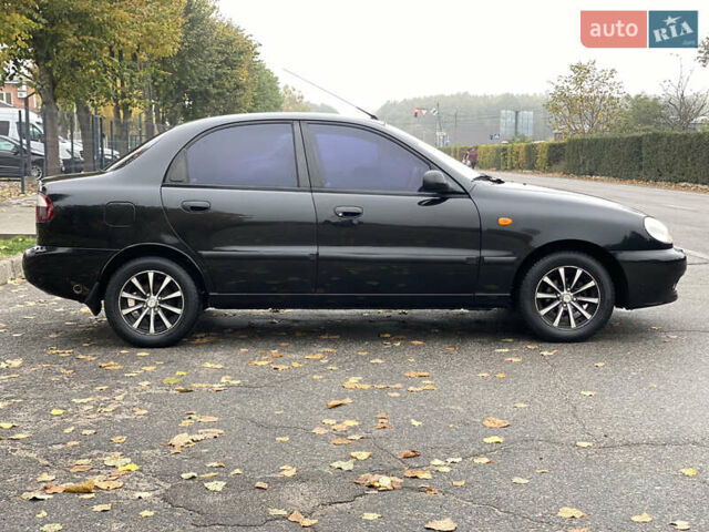 Черный Дэу Ланос, объемом двигателя 1.5 л и пробегом 156 тыс. км за 2750 $, фото 1 на Automoto.ua