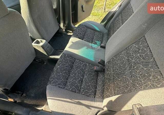 Чорний Деу Ланос, об'ємом двигуна 1.5 л та пробігом 235 тис. км за 2500 $, фото 22 на Automoto.ua