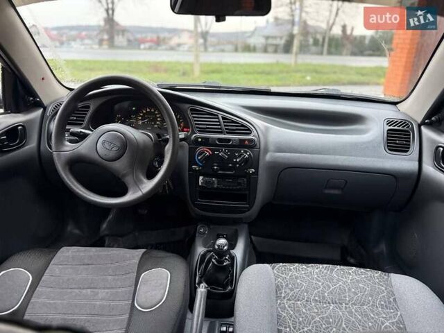 Черный Дэу Ланос, объемом двигателя 1.5 л и пробегом 225 тыс. км за 2999 $, фото 24 на Automoto.ua