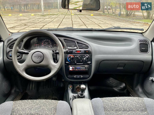 Черный Дэу Ланос, объемом двигателя 1.5 л и пробегом 198 тыс. км за 2600 $, фото 30 на Automoto.ua