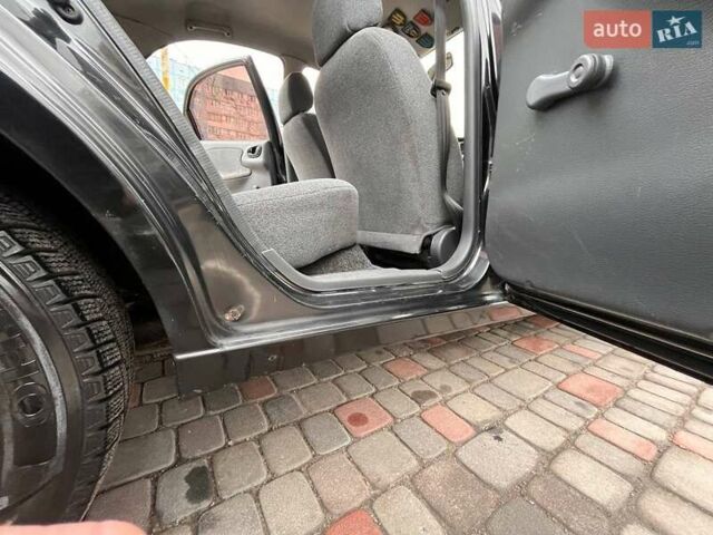 Черный Дэу Ланос, объемом двигателя 1.5 л и пробегом 185 тыс. км за 3099 $, фото 22 на Automoto.ua