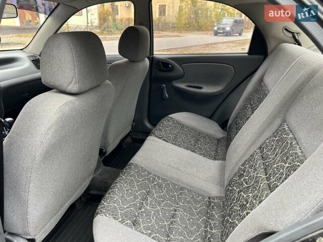 Чорний Деу Ланос, об'ємом двигуна 1.4 л та пробігом 89 тис. км за 2999 $, фото 17 на Automoto.ua