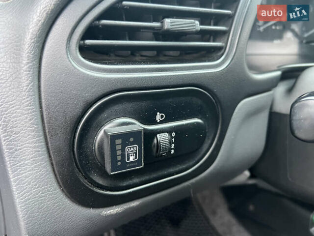 Чорний Деу Ланос, об'ємом двигуна 1.5 л та пробігом 220 тис. км за 2500 $, фото 12 на Automoto.ua