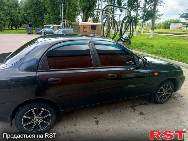 Черный Дэу Ланос, объемом двигателя 1.5 л и пробегом 173 тыс. км за 3200 $, фото 1 на Automoto.ua