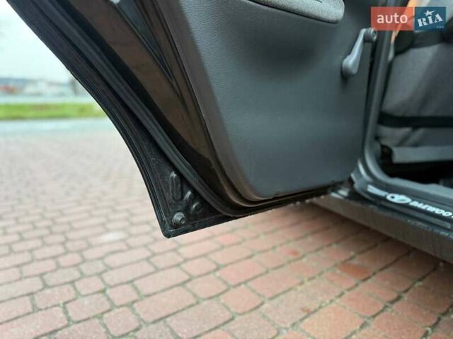 Черный Дэу Ланос, объемом двигателя 1.5 л и пробегом 225 тыс. км за 2999 $, фото 16 на Automoto.ua
