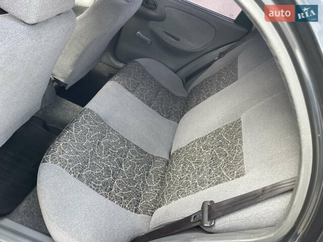 Черный Дэу Ланос, объемом двигателя 1.5 л и пробегом 122 тыс. км за 2950 $, фото 35 на Automoto.ua