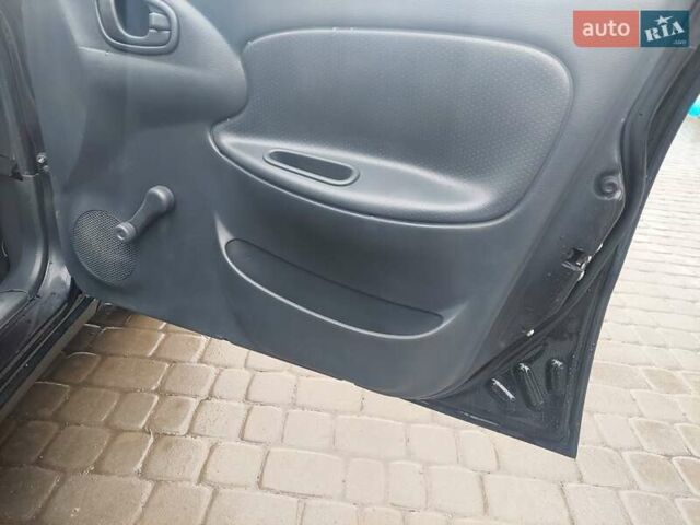 Черный Дэу Ланос, объемом двигателя 1.5 л и пробегом 185 тыс. км за 2100 $, фото 12 на Automoto.ua