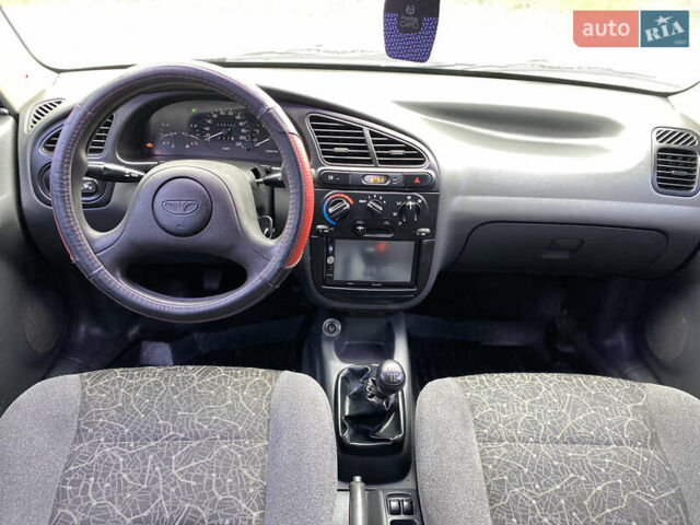 Черный Дэу Ланос, объемом двигателя 1.5 л и пробегом 156 тыс. км за 2750 $, фото 18 на Automoto.ua
