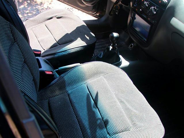 Черный Дэу Ланос, объемом двигателя 1.6 л и пробегом 104 тыс. км за 3000 $, фото 3 на Automoto.ua