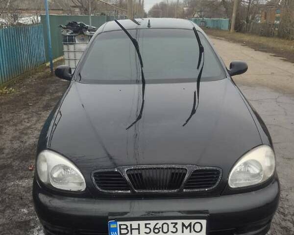 Чорний Деу Ланос, об'ємом двигуна 1.5 л та пробігом 220 тис. км за 2000 $, фото 5 на Automoto.ua