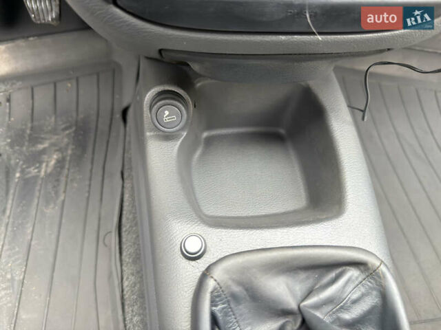 Черный Дэу Ланос, объемом двигателя 1.6 л и пробегом 156 тыс. км за 2400 $, фото 17 на Automoto.ua