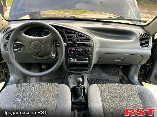 Деу Ланос 2008 у Вышгороде на Automoto.ua Чорний Деу Ланос, об'ємом двигуна 1.5 л та пробігом 210 тис. км за 1900 $, фото 12 на Automoto.ua