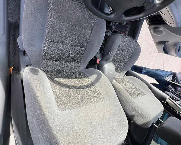 Черный Дэу Ланос, объемом двигателя 1.6 л и пробегом 137 тыс. км за 3600 $, фото 9 на Automoto.ua