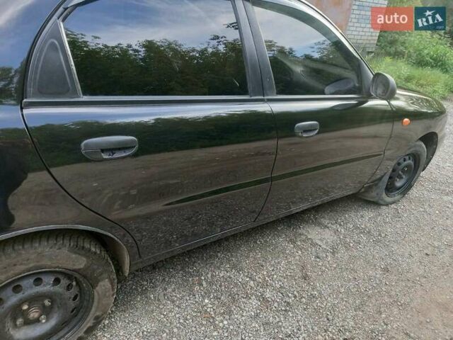 Чорний Деу Ланос, об'ємом двигуна 1.5 л та пробігом 300 тис. км за 3200 $, фото 6 на Automoto.ua