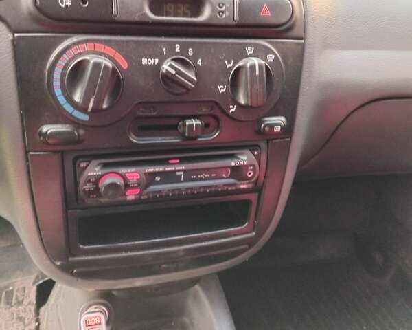 Деу Ланос 2008 у Львові на Automoto.ua Чорний Деу Ланос, об'ємом двигуна 1.4 л та пробігом 70 тис. км за 2500 $, фото 5 на Automoto.ua