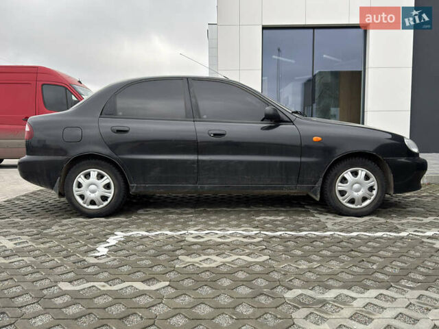 Чорний Деу Ланос, об'ємом двигуна 1.6 л та пробігом 40 тис. км за 3900 $, фото 1 на Automoto.ua