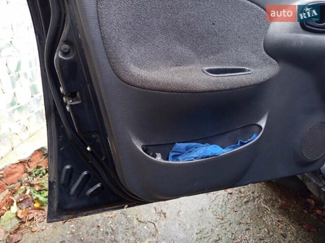 Черный Дэу Ланос, объемом двигателя 1.5 л и пробегом 180 тыс. км за 2300 $, фото 12 на Automoto.ua