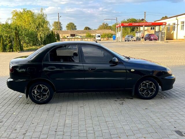 Черный Дэу Ланос, объемом двигателя 1.4 л и пробегом 0 тыс. км за 2300 $, фото 7 на Automoto.ua