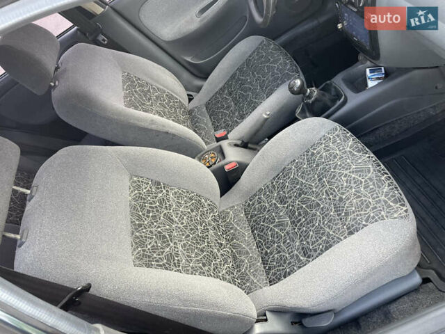 Черный Дэу Ланос, объемом двигателя 1.5 л и пробегом 122 тыс. км за 2950 $, фото 41 на Automoto.ua