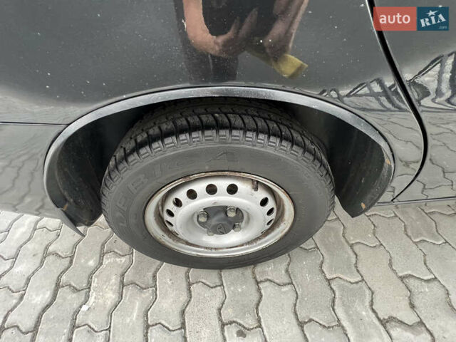 Черный Дэу Ланос, объемом двигателя 1.4 л и пробегом 78 тыс. км за 1850 $, фото 5 на Automoto.ua