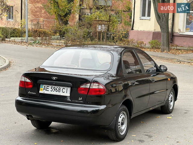 Чорний Деу Ланос, об'ємом двигуна 1.4 л та пробігом 89 тис. км за 2999 $, фото 4 на Automoto.ua
