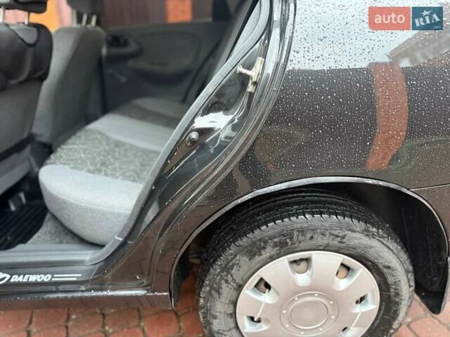 Черный Дэу Ланос, объемом двигателя 1.5 л и пробегом 225 тыс. км за 2999 $, фото 14 на Automoto.ua
