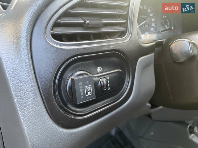 Дэу Ланос 2008 в Кривом Роге на Automoto.ua Черный Дэу Ланос, объемом двигателя 1.5 л и пробегом 105 тыс. км за 2700 $, фото 8 на Automoto.ua